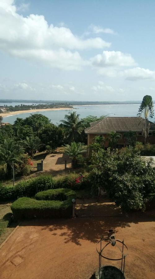 Hotel Le Pollet Sassandra Ngoại thất bức ảnh